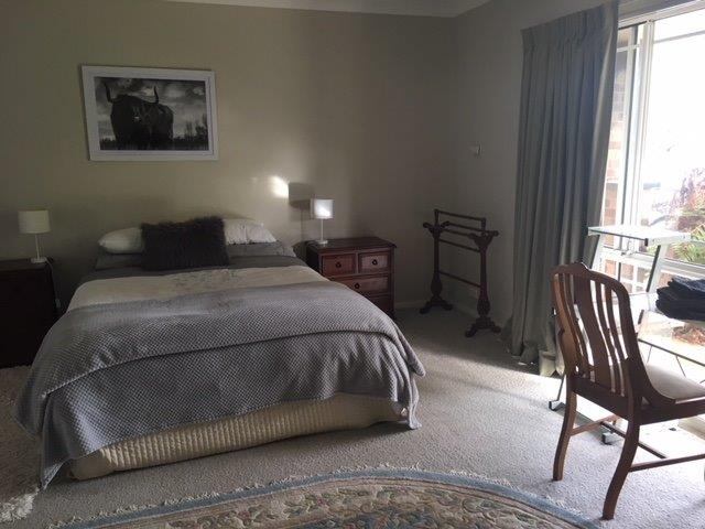 Share House, The Avenue